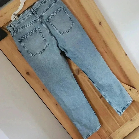 Reformation Liza High Straight Jean Size 31 NWT - Picture 5 of 10